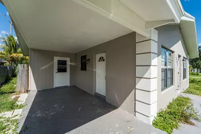 5793 Kumquat Road, West Palm Beach, FL 33413 - Photo 2