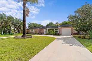 324 Sandpiper Ave, Royal Palm Beach, FL 33411 - Photo 4