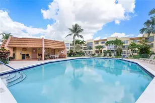 6890 Royal Palm Blvd, Margate, FL 33063 - Photo 12
