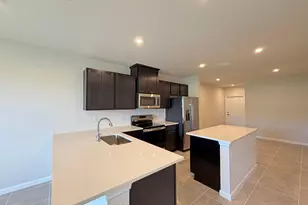 106 Savannah Lks Blvd, Fort Pierce, FL 34982 - Photo 8