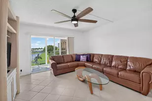 6936 Huntington Ln, Delray Beach, FL 33446 - Photo 2