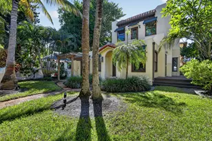 106 SE 7th Ave, Delray Beach, FL 33483 - Photo 2