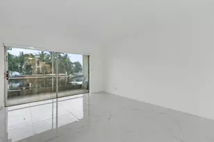 460 Paradise Isle Blvd, Hallandale Beach, FL 33009 - Photo 26