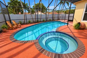 415 SE 4th Terrace, Dania Beach, FL 33004 - Photo 2