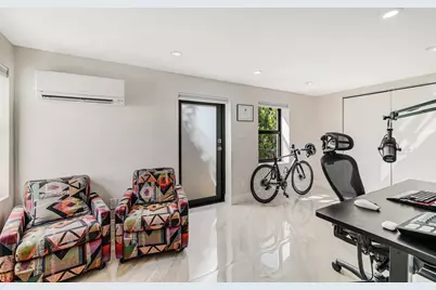2408 NE 17th Terrace, Wilton Manors, FL 33305 - Photo 32