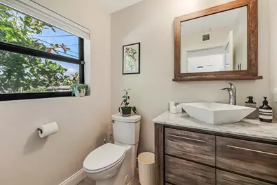 2408 NE 17th Terrace, Wilton Manors, FL 33305 - Photo 14
