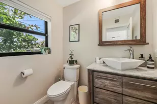 2408 NE 17th Terrace, Wilton Manors, FL 33305 - Photo 14