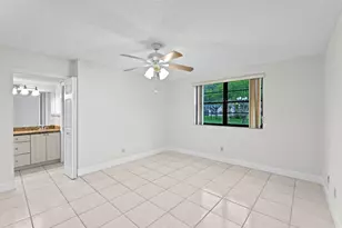 6085 N Sabal Palm Blvd, Tamarac, FL 33319 - Photo 20