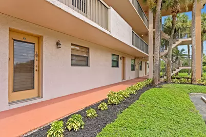 6085 N Sabal Palm Boulevard #107, Tamarac, FL 33319 - Photo 2