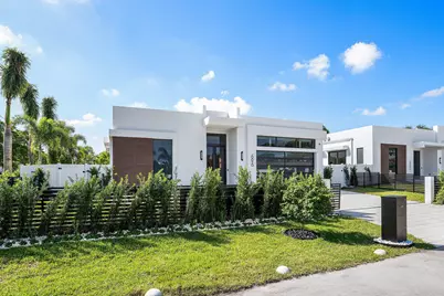 696 Hastings Street, Boca Raton, FL 33487 - Photo 2