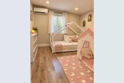 510 NW 108th Street, Miami, FL 33168 - Photo 8