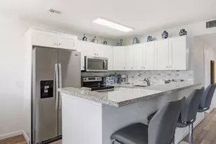 209 Brighton E, Boca Raton, FL 33434 - Photo 4