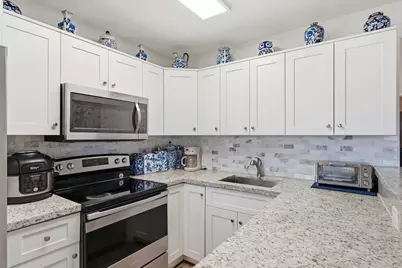 209 Brighton E, Boca Raton, FL 33434 - Photo 6