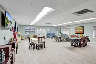 2886 Fernley Dr E, West Palm Beach, FL 33415 - Photo 44