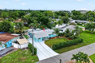 1131 NE 3rd St, Pompano Beach, FL 33060 - Photo 54