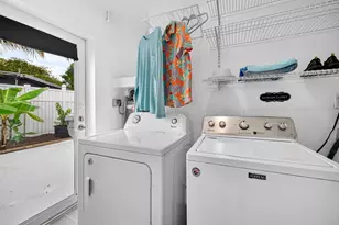 1131 NE 3rd St, Pompano Beach, FL 33060 - Photo 38