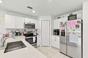 4194 Bent River Rd, Lake Worth, FL 33467 - Photo 6