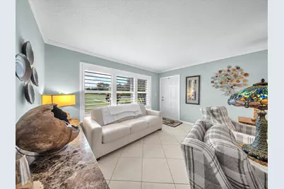 380 High Point Boulevard #B, Delray Beach, FL 33445 - Photo 6