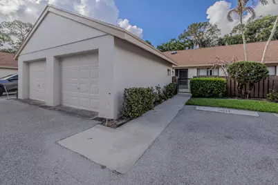 2054 SW Silver Pine Way #123D, Palm City, FL 34990 - Photo 2
