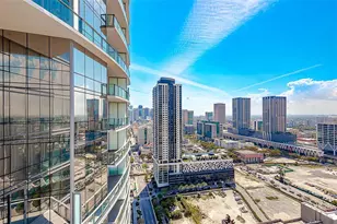 851 NE 1st Ave, Miami, FL 33132 - Photo 26