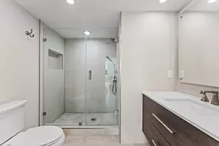 99 SE Mizner Blvd, Boca Raton, FL 33432 - Photo 14