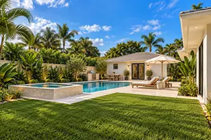 348 Alhambra Pl, West Palm Beach, FL 33405 - Photo 10