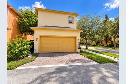 2590 SE Pineland Drive, Port Saint Lucie, FL 34952 - Photo 2