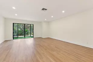2641 Gately Dr W, West Palm Beach, FL 33415 - Photo 6