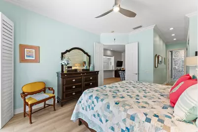 2067 Valencia Drive, Delray Beach, FL 33445 - Photo 20