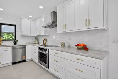 550 SW 6th Avenue, Boca Raton, FL 33486 - Photo 12