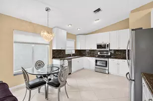 6549 Sun River Rd, Boynton Beach, FL 33437 - Photo 4