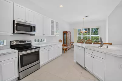 8906 Via Tuscany Drive, Boynton Beach, FL 33472 - Photo 12