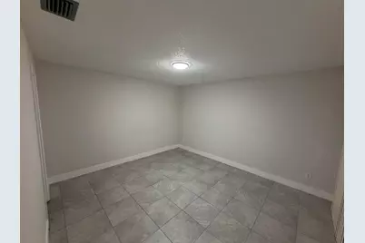 844 SE Festivo Court, Port Saint Lucie, FL 34983 - Photo 12