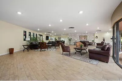 9330 Sunrise Lakes Boulevard #104, Sunrise, FL 33322 - Photo 18