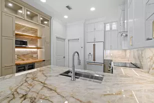 104 Intracoastal Cir, Tequesta, FL 33469 - Photo 4
