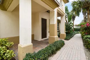 107 Evergrene Pkwy, Palm Beach Gardens, FL 33410 - Photo 2