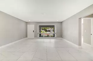 461 SE 3rd Ave, Pompano Beach, FL 33060 - Photo 10