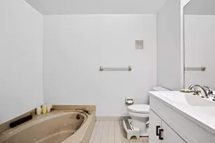 3257 Inverrary Blvd W, Lauderhill, FL 33319 - Photo 16
