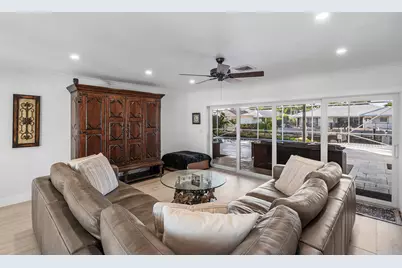 744 Peachtree Lane, Boca Raton, FL 33486 - Photo 8