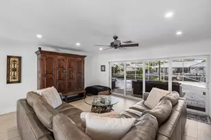 744 Peachtree Ln, Boca Raton, FL 33486 - Photo 8
