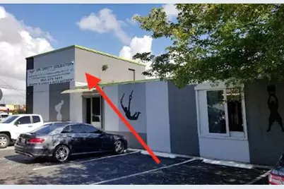 23 SE 22nd Avenue, Pompano Beach, FL 33062 - Photo 1