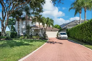 1233 Avondale Ln, West Palm Beach, FL 33409 - Photo 2