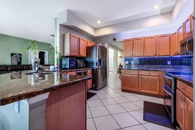 1233 Avondale Lane, West Palm Beach, FL 33409 - Photo 12