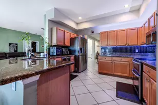 1233 Avondale Ln, West Palm Beach, FL 33409 - Photo 12