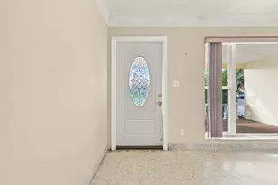 213 NE 24th Ct, Boca Raton, FL 33431 - Photo 10