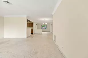 213 NE 24th Ct, Boca Raton, FL 33431 - Photo 8