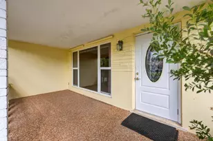 213 NE 24th Ct, Boca Raton, FL 33431 - Photo 6
