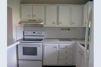 715 Lori Drive #Apt 315, Palm Springs, FL 33461 - Photo 2
