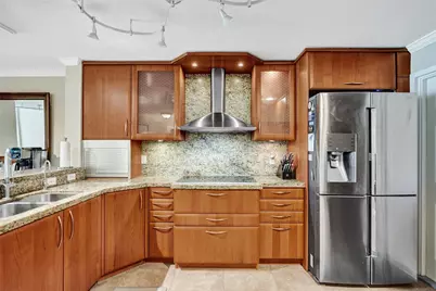4059 Crystal Lake Drive, Deerfield Beach, FL 33064 - Photo 12