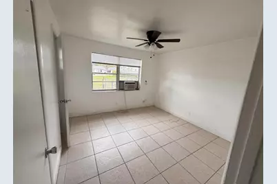 1976 Windsor Drive, North Palm Beach, FL 33408 - Photo 8